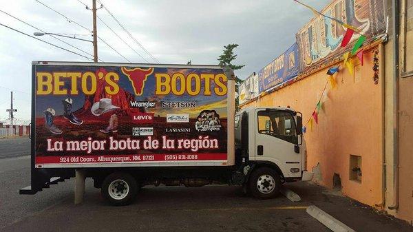 Car Graphics for Betos Boots