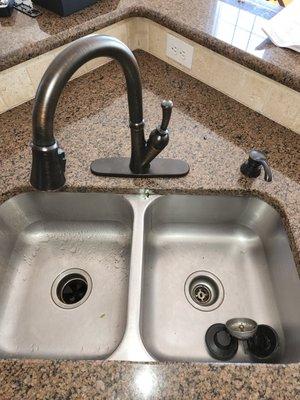 Kitchen faucet installation