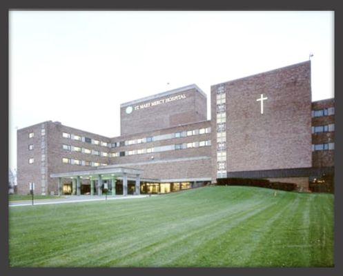 St. Mary Mercy Livonia  Suite 410