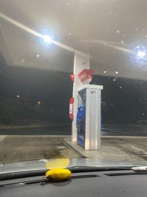 Gas pump