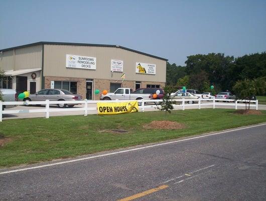 ABC Seamless office & showroom located at 184 Lovers Lane in Elizabeth City