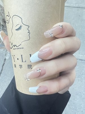 French Manicure