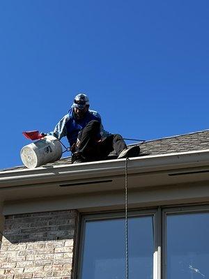 Gutter Cleaning, Our crew will you safety harnesses in ropes when on your roof