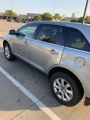 They even added in a complimentary wash for one of the services I had done and my Lincoln looks amazing!