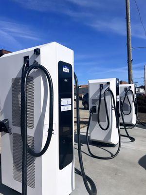 EV Public DC Fast Charging Station