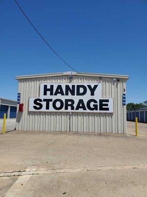 Handy Mini Storage Exterior