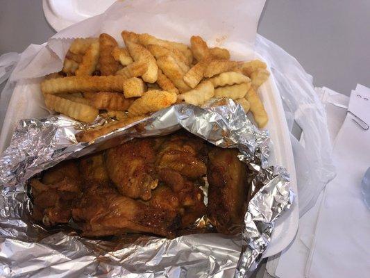 Uptown Wings & Grill