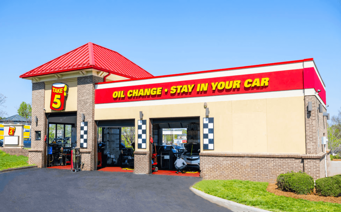 SpeeDee Oil Change & Auto Service