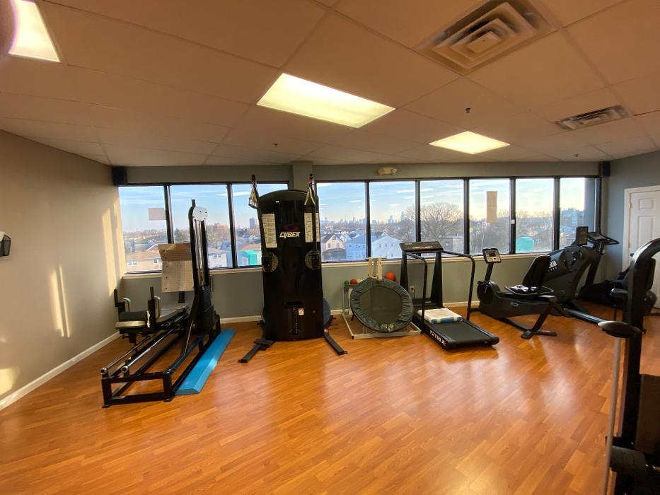 SportsCare Physical Therapy North Bergen