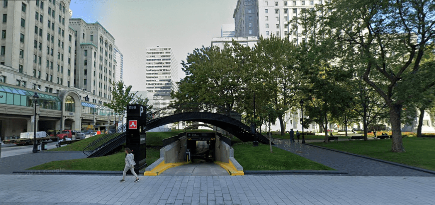 Stationnement Indigo Montreal - Dominion Square