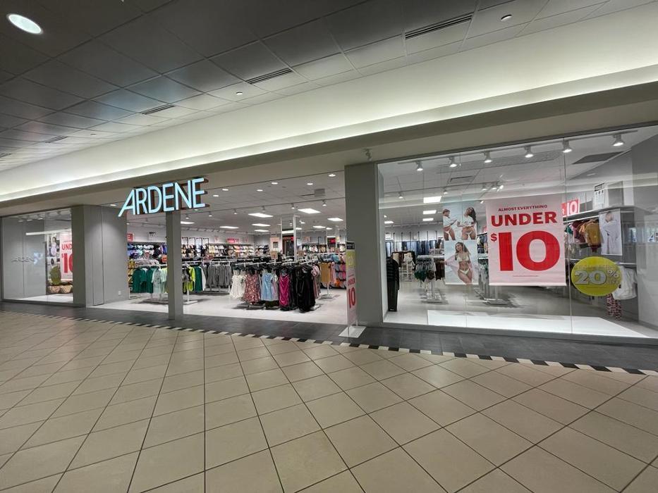 Ardene Liquidation Store