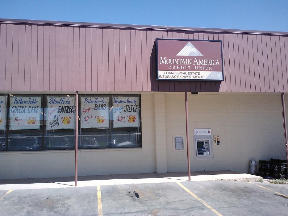 Mountain America Credit Union - Altamont: 15675 West Branch