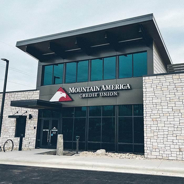 Mountain America Credit Union - Missoula: Reserve Street Branch