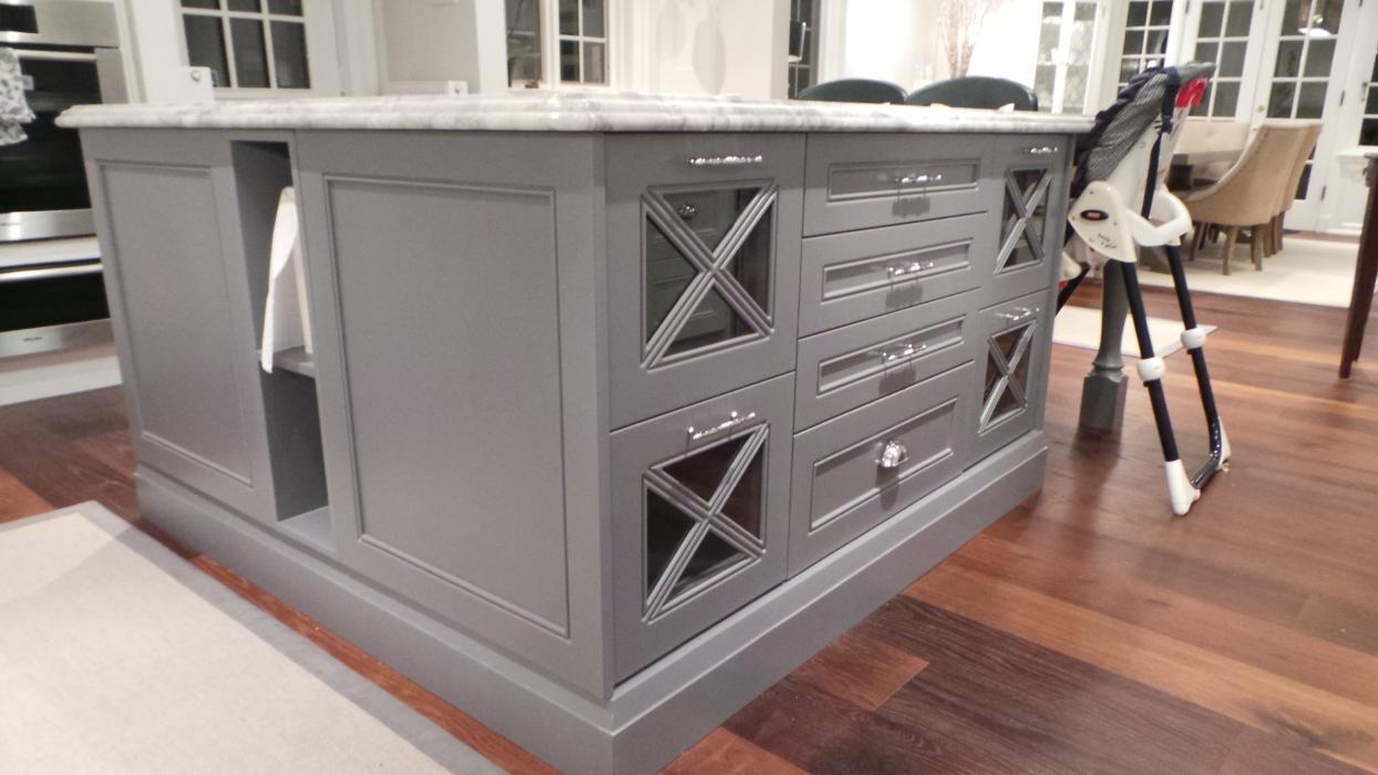 Kakoz Kitchens Custom Cabinetry