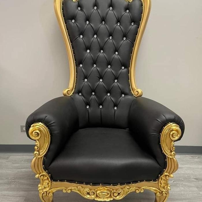 Chair me up throne chair rental