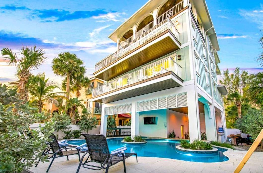 Siesta Key Luxury Rental Properties