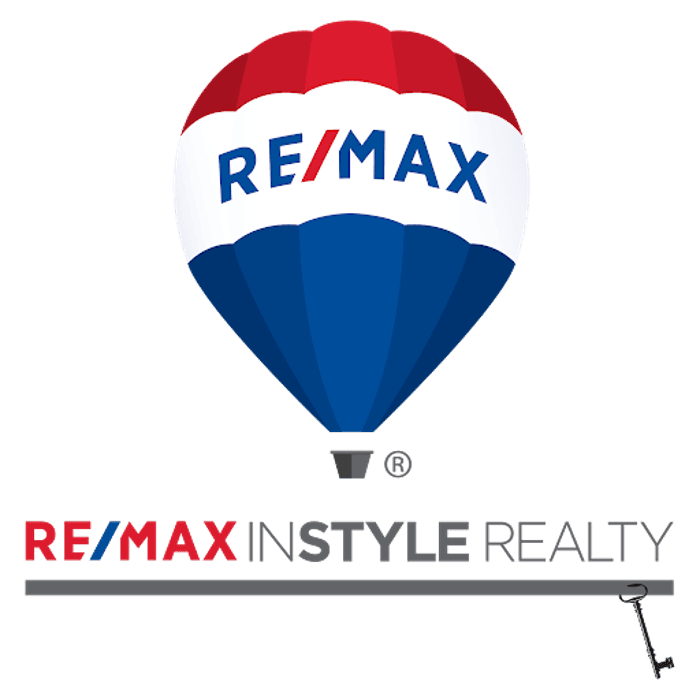 RE/MAX InStyle Realty